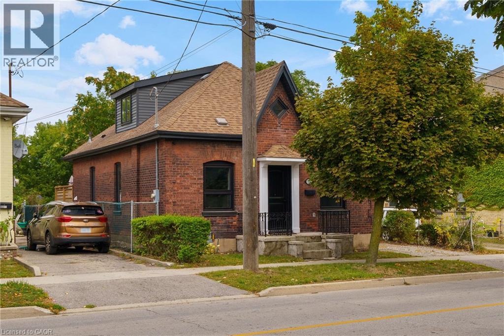 51 TERRACE HILL Street, Brantford, Ontario