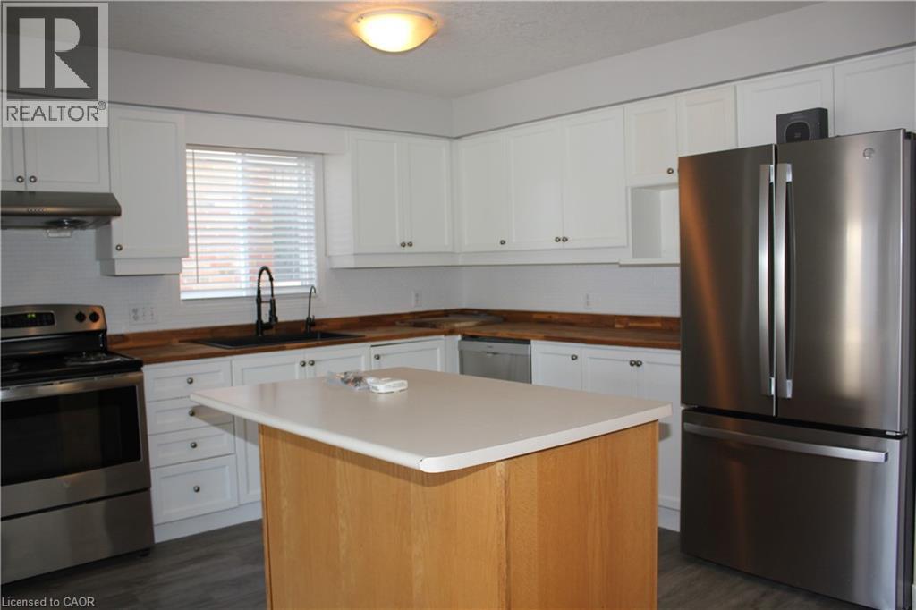 590 Little Dover Crescent, Waterloo, Ontario N2K 4E5 - Photo 8 - 40785383