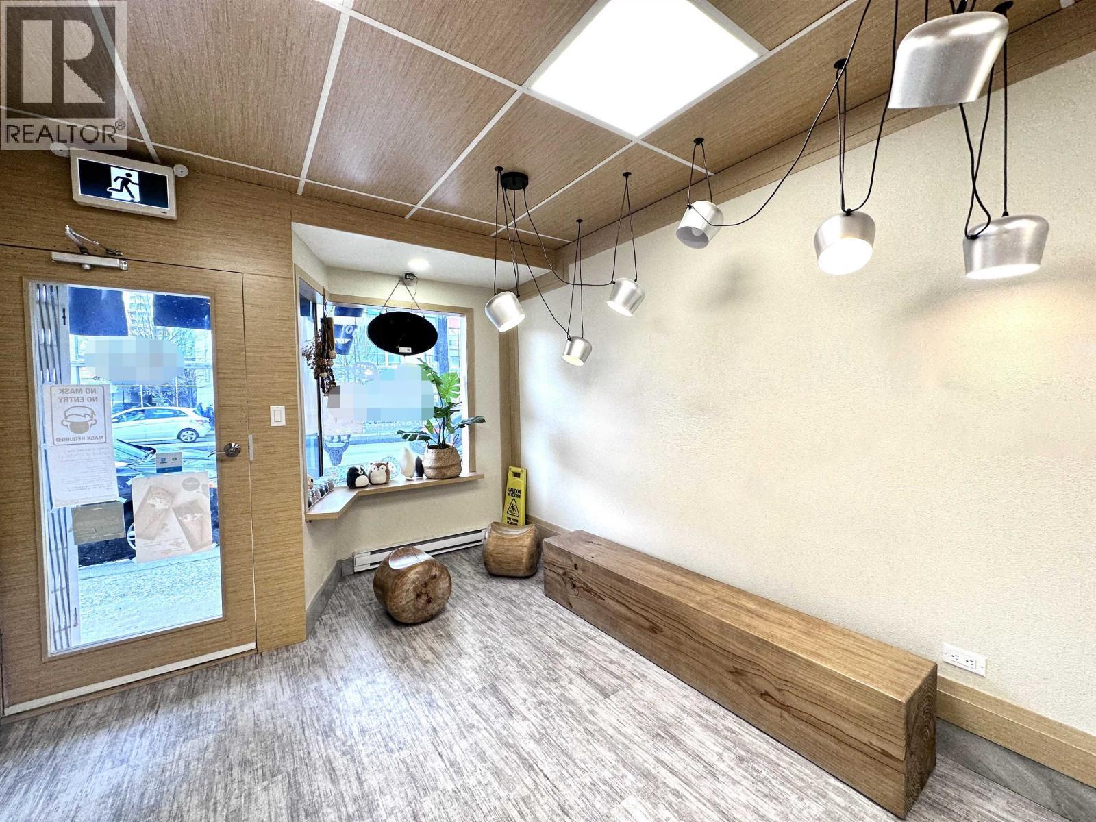 4611 Kingsway, Burnaby, British Columbia  V5H 2B3 - Photo 3 - C8073570