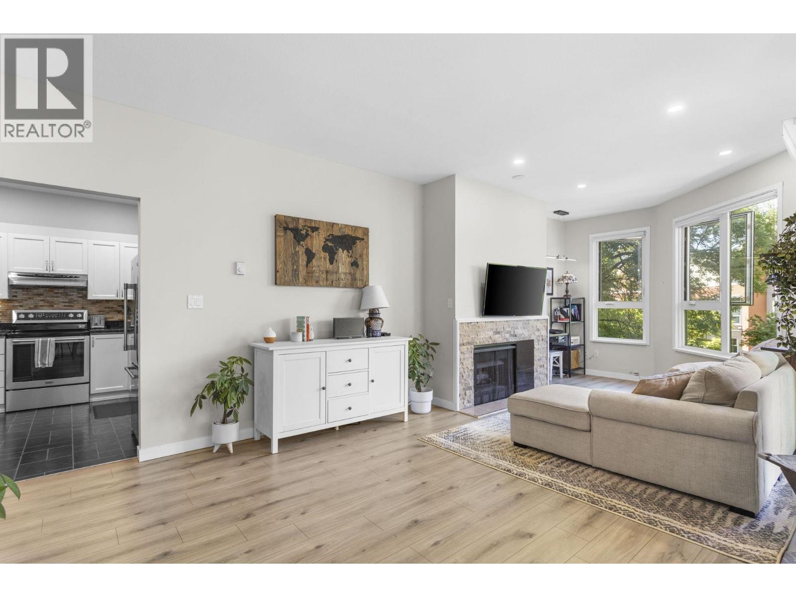 426 1150 Quayside Drive, New Westminster, British Columbia V3M 6E1 - Photo 4 - R3027654