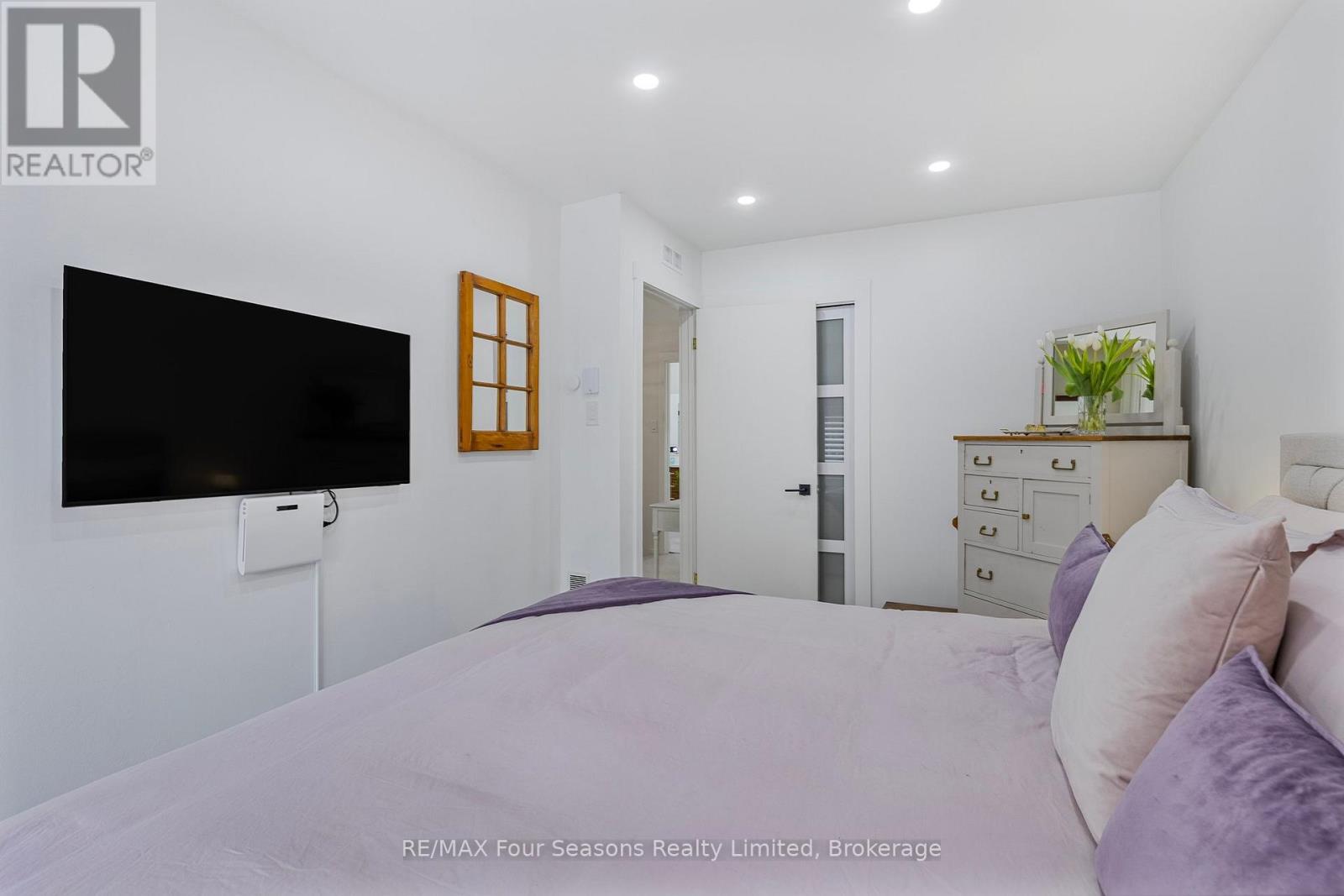 113 Escarpment Crescent, Collingwood, Ontario L9Y 5B4 - Photo 22 - S12508210