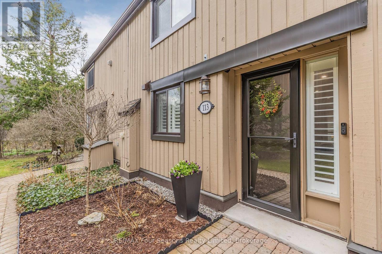 113 Escarpment Crescent, Collingwood, Ontario L9Y 5B4 - Photo 3 - S12508210