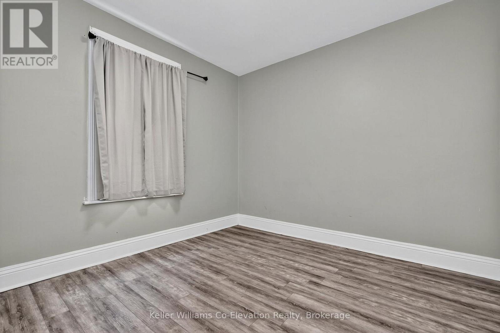 224 4th Street, Midland, Ontario L4R 3T5 - Photo 10 - S12508488