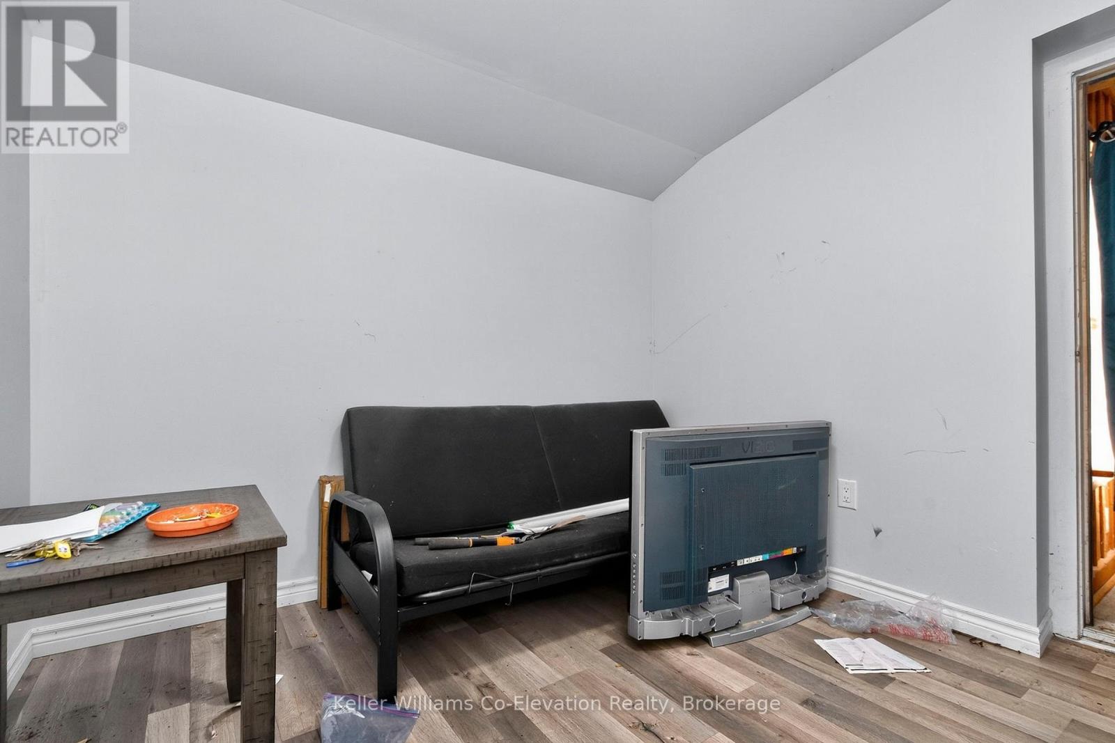 224 4th Street, Midland, Ontario L4R 3T5 - Photo 4 - S12508488