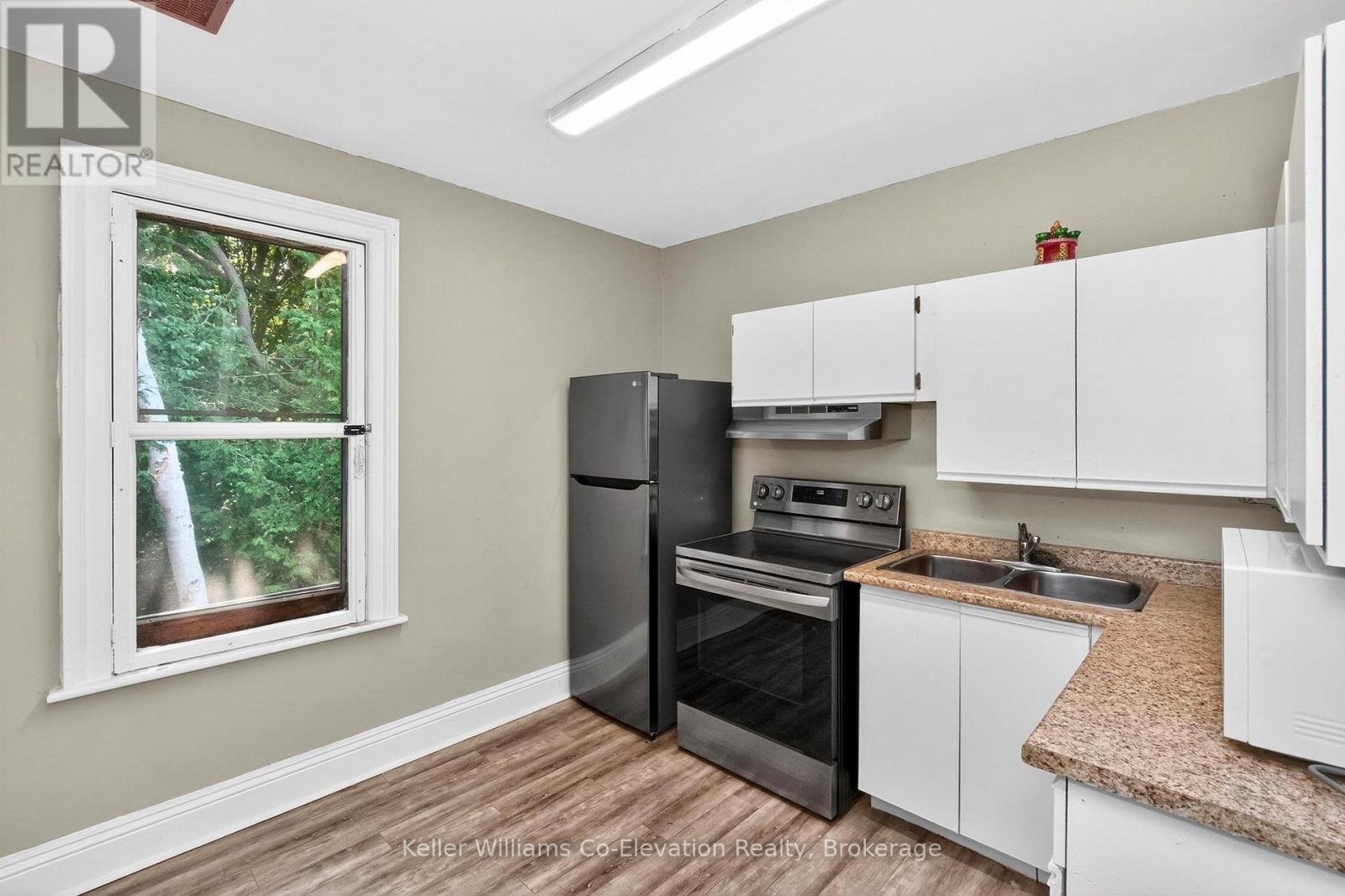 224 4th Street, Midland, Ontario L4R 3T5 - Photo 8 - S12508488