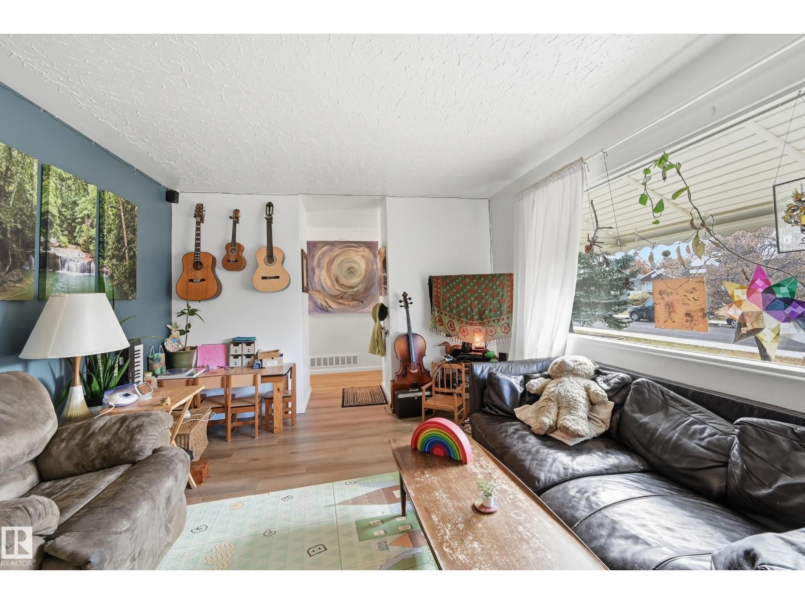 7131 82 St Nw, Edmonton, Alberta  T6C 2W9 - Photo 17 - E4464661