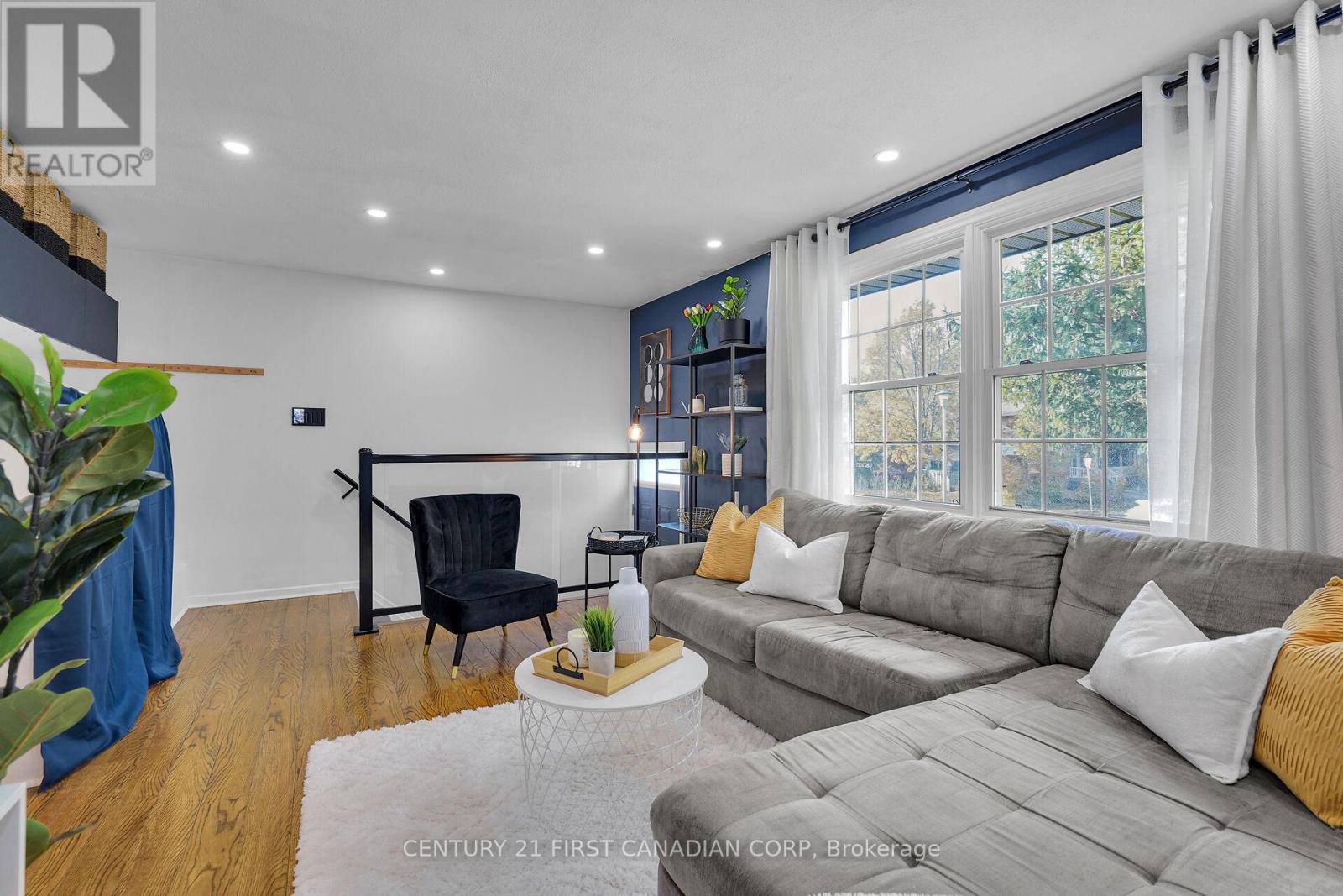 709 Sevilla Park Place, London East, Ontario  N5Y 4H9 - Photo 10 - X12508354