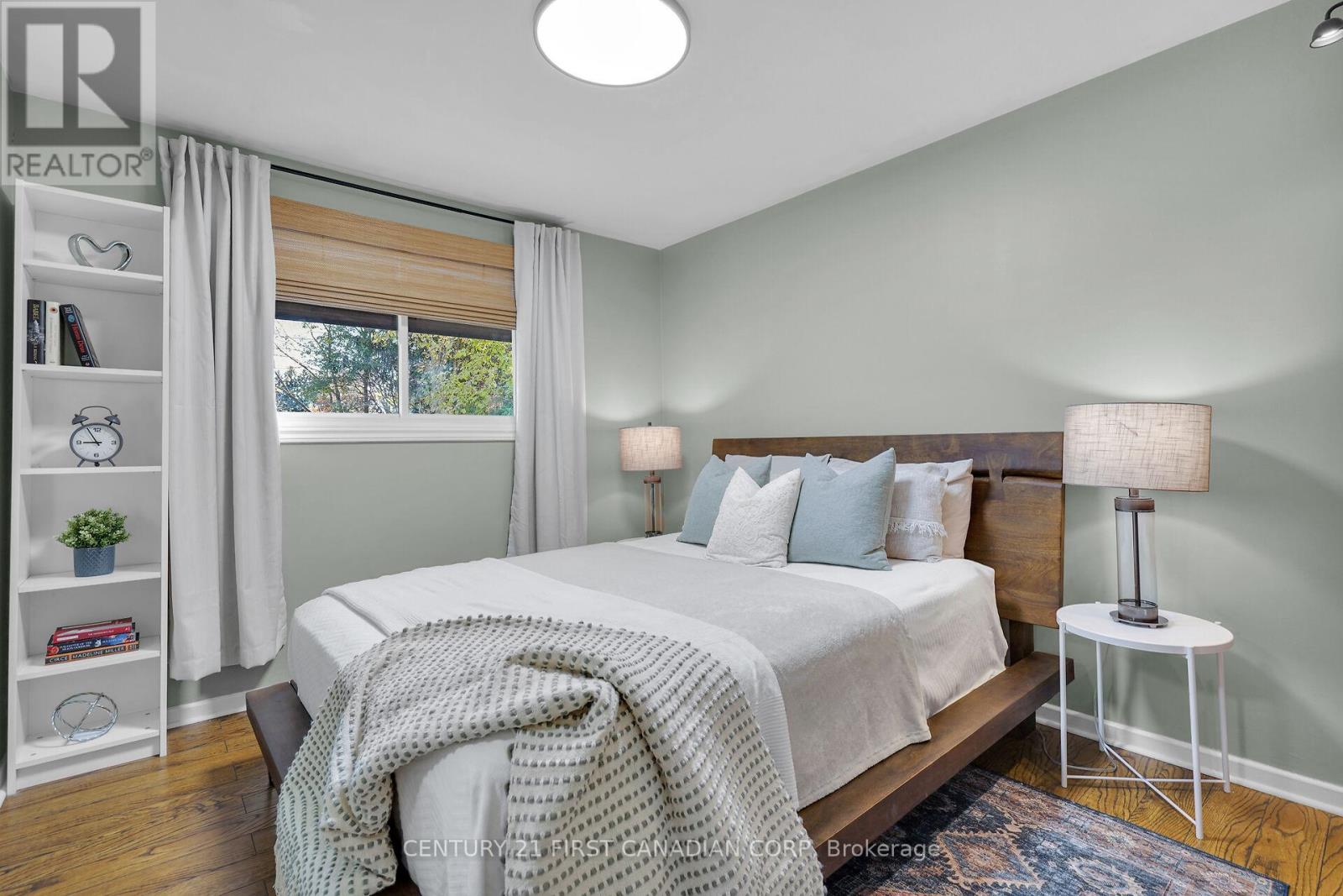 709 Sevilla Park Place, London East, Ontario  N5Y 4H9 - Photo 16 - X12508354