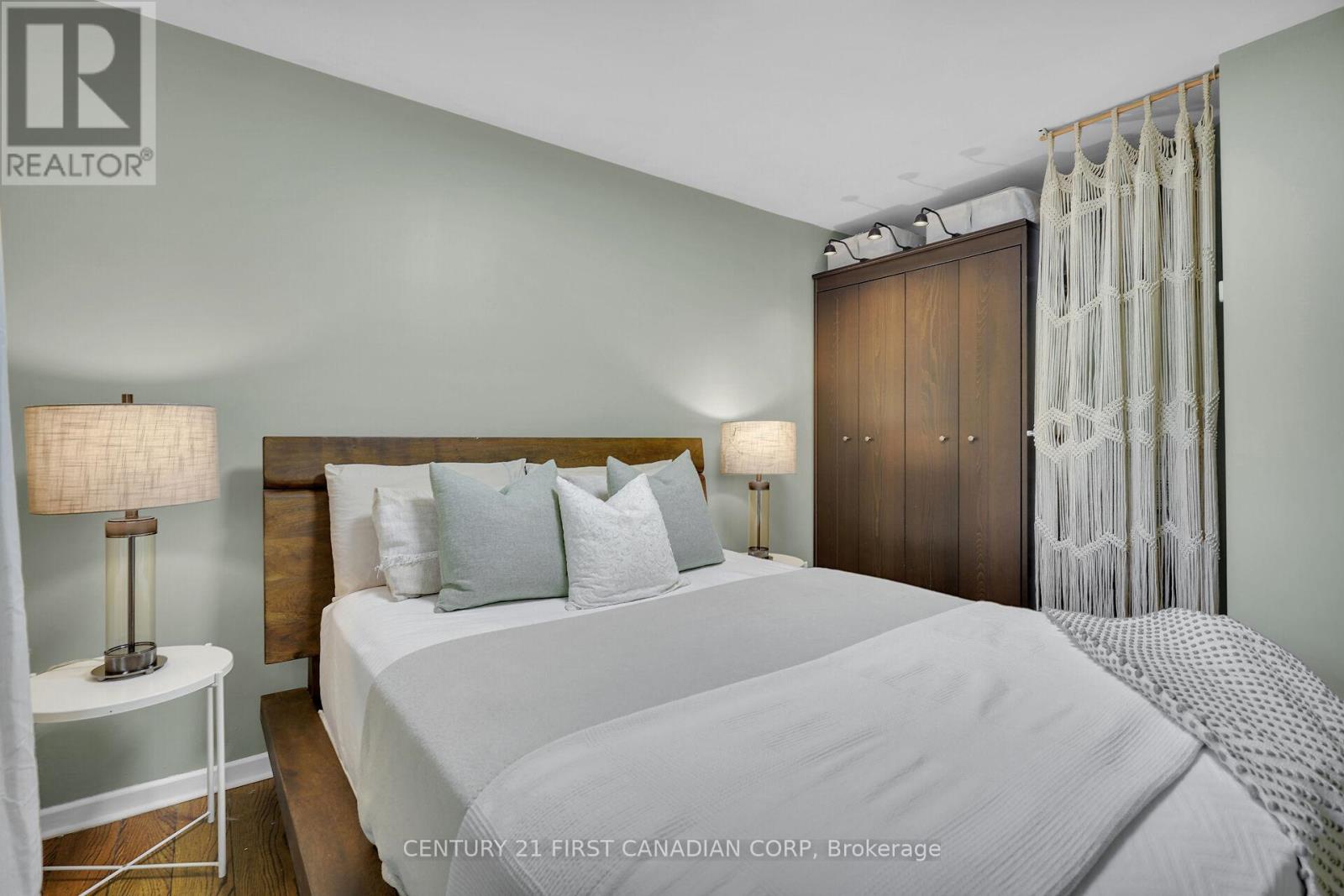 709 Sevilla Park Place, London East, Ontario  N5Y 4H9 - Photo 17 - X12508354