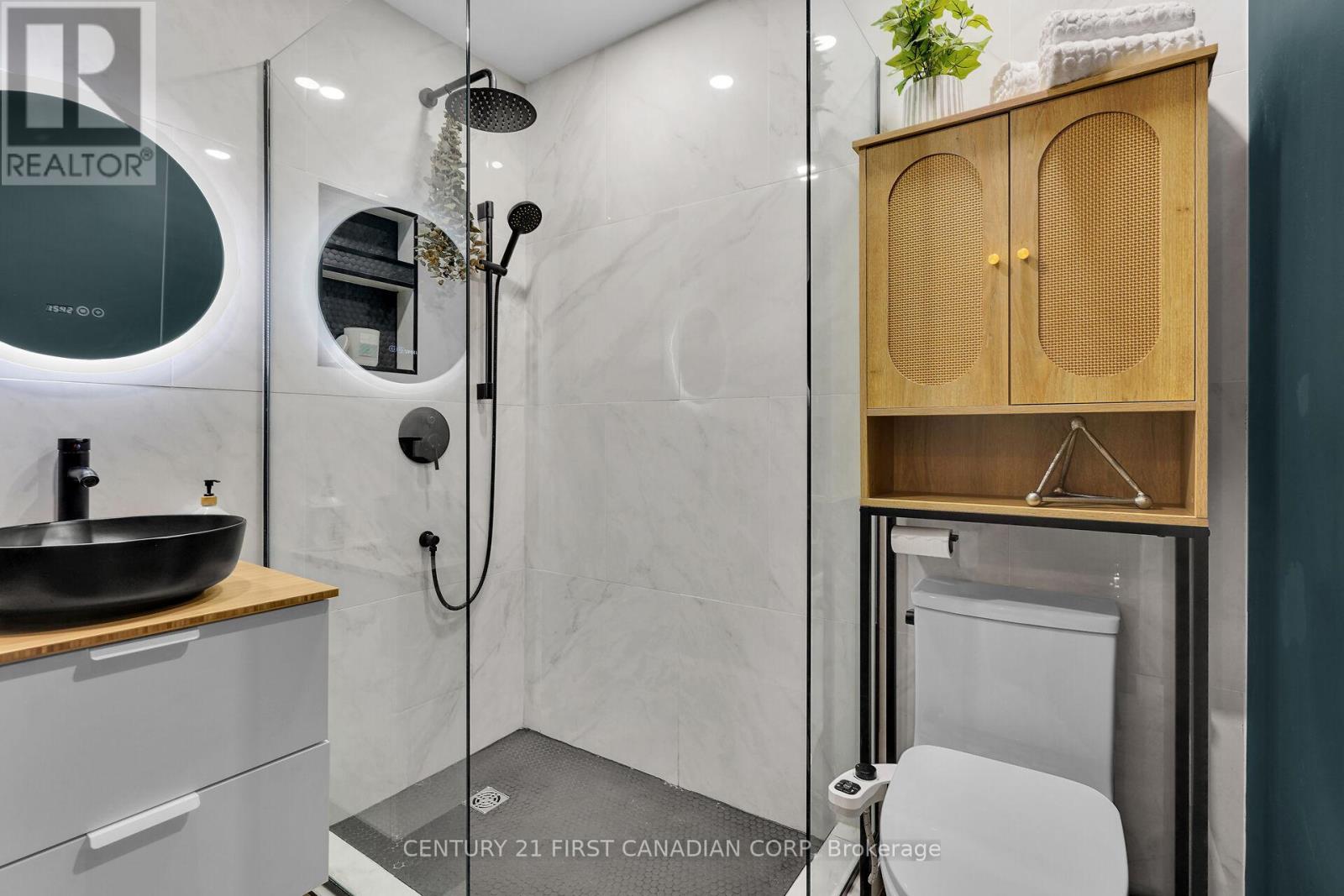 709 Sevilla Park Place, London East, Ontario  N5Y 4H9 - Photo 19 - X12508354