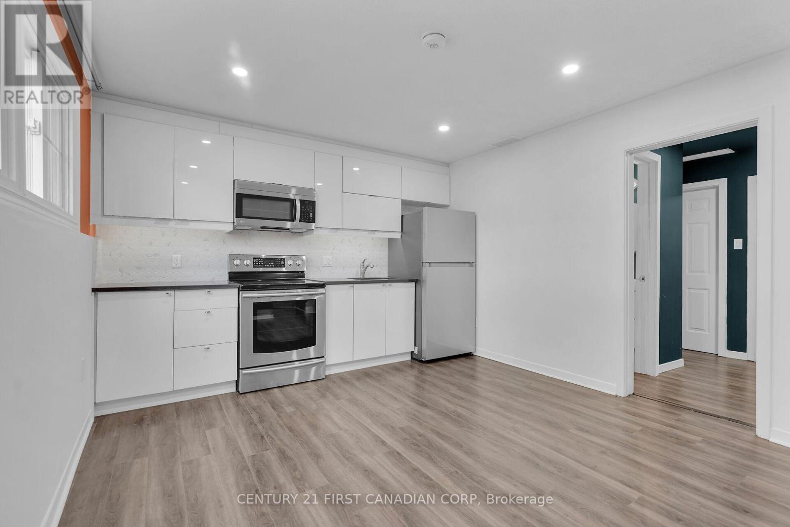 709 Sevilla Park Place, London East, Ontario  N5Y 4H9 - Photo 25 - X12508354