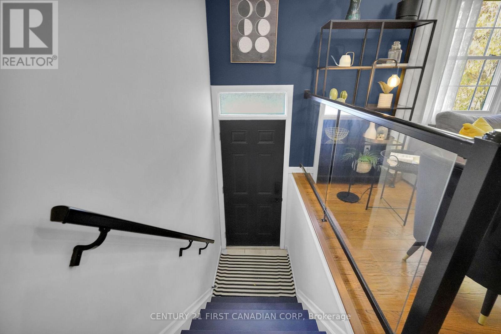 709 Sevilla Park Place, London East, Ontario  N5Y 4H9 - Photo 39 - X12508354