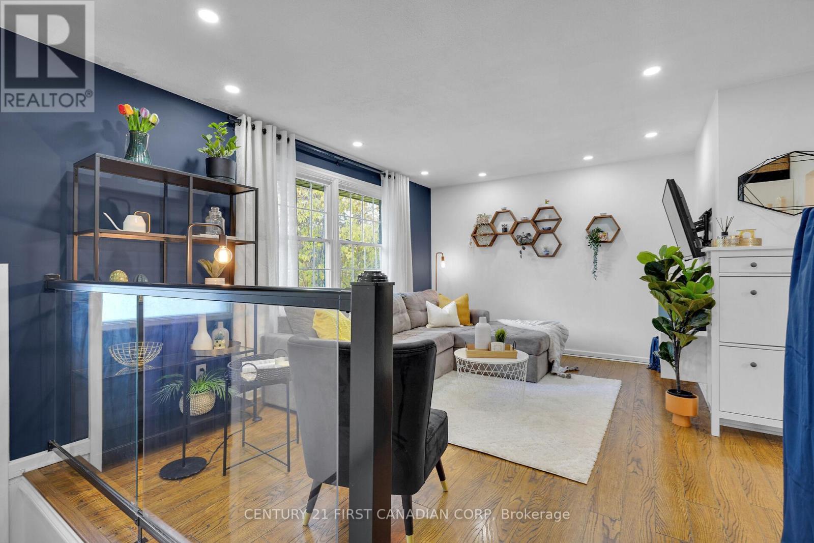 709 Sevilla Park Place, London East, Ontario  N5Y 4H9 - Photo 7 - X12508354