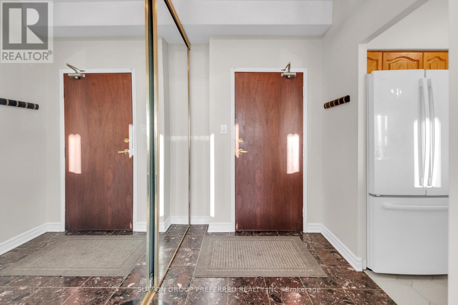 1201 - 744 Wonderland Road S, London South, Ontario  N6K 4K3 - Photo 5 - X12508404