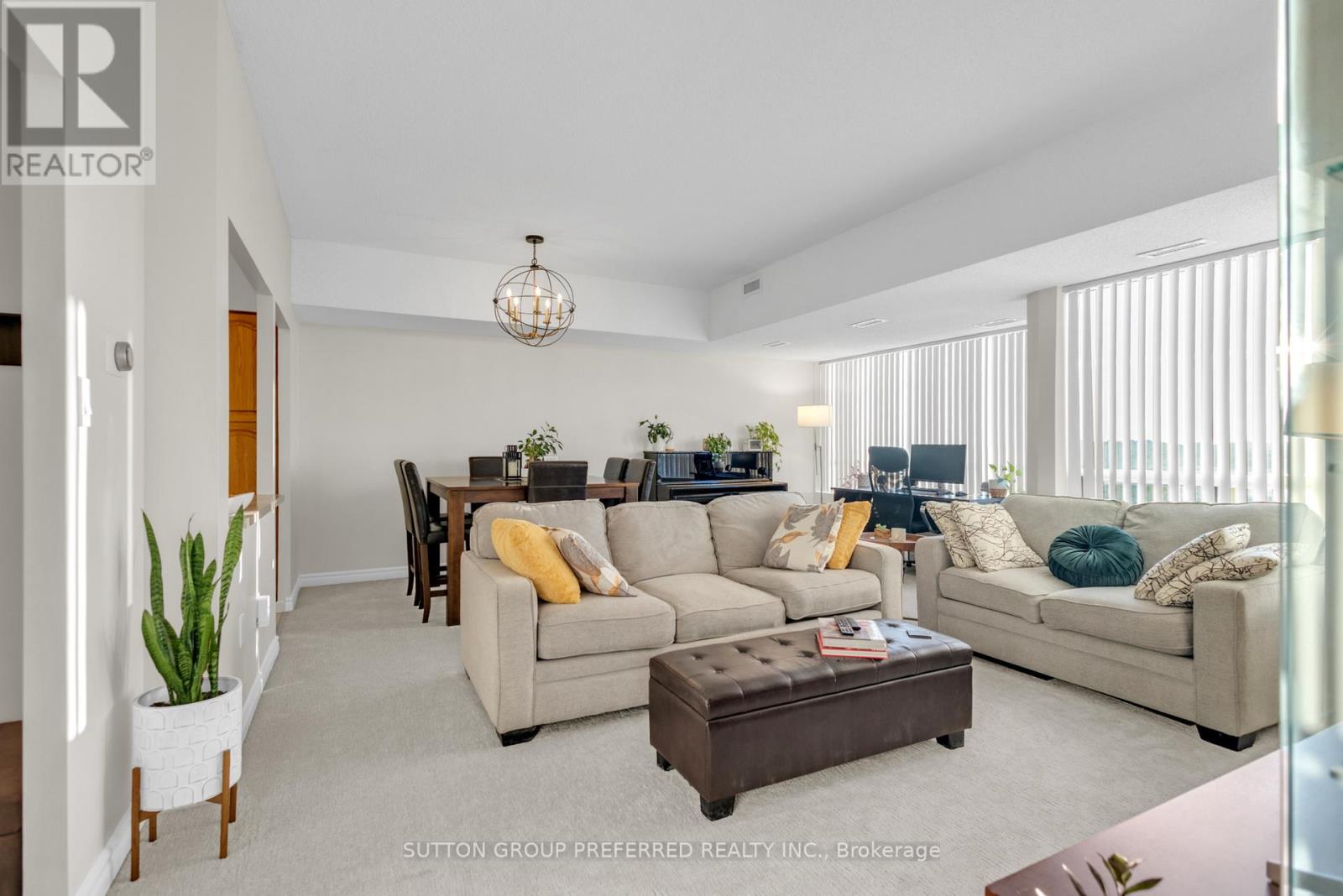 1201 - 744 Wonderland Road S, London South, Ontario  N6K 4K3 - Photo 7 - X12508404