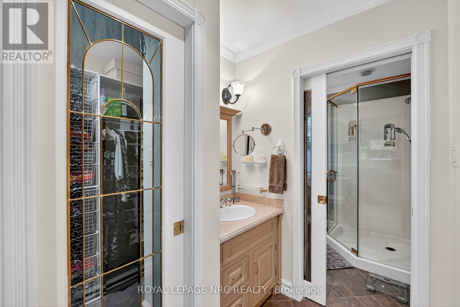 1152 Rushbrooke Drive, Oakville, Ontario  L6M 1K1 - Photo 27 - W12423178