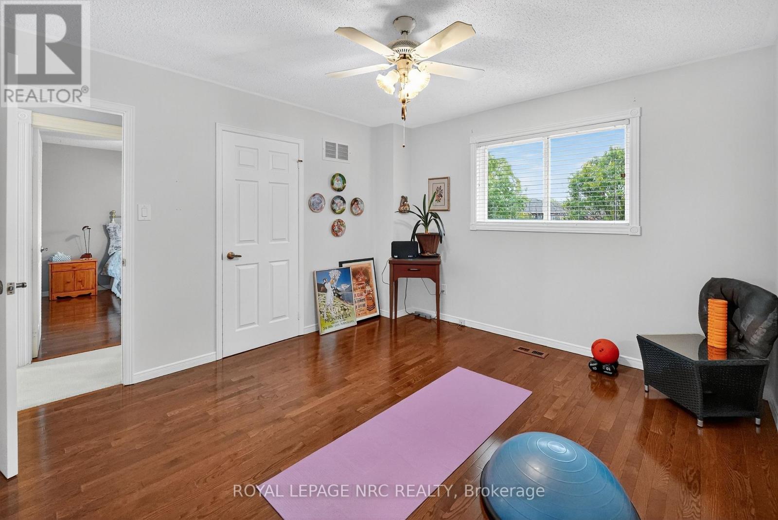 1152 Rushbrooke Drive, Oakville, Ontario  L6M 1K1 - Photo 34 - W12423178