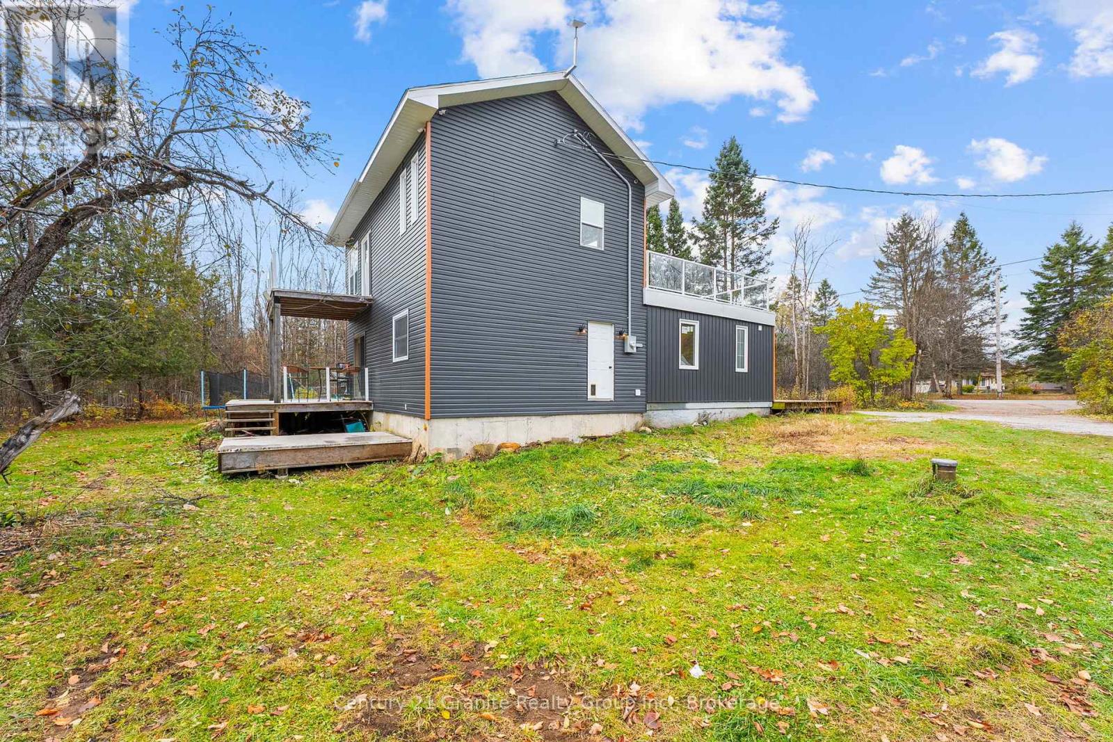 1126 Rice Road, Minden Hills, Ontario K0M 2K0 - Photo 43 - X12508336