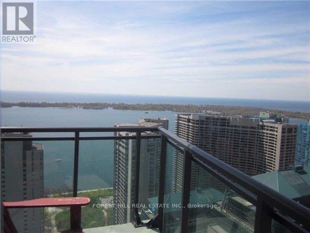 4512 - 33 Bay Street, Toronto, Ontario  M5J 2Z3 - Photo 8 - C12508056