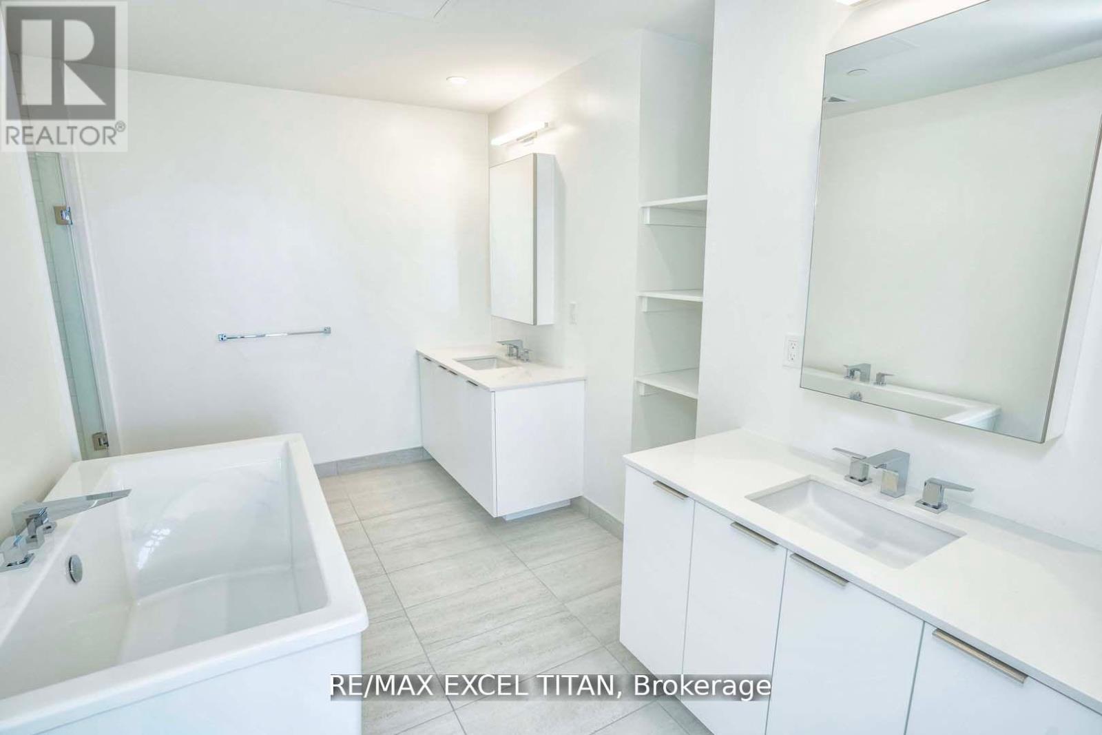 Uph06 (4506) - 20 Lombard Street, Toronto, Ontario  M5C 0A7 - Photo 24 - C12508120