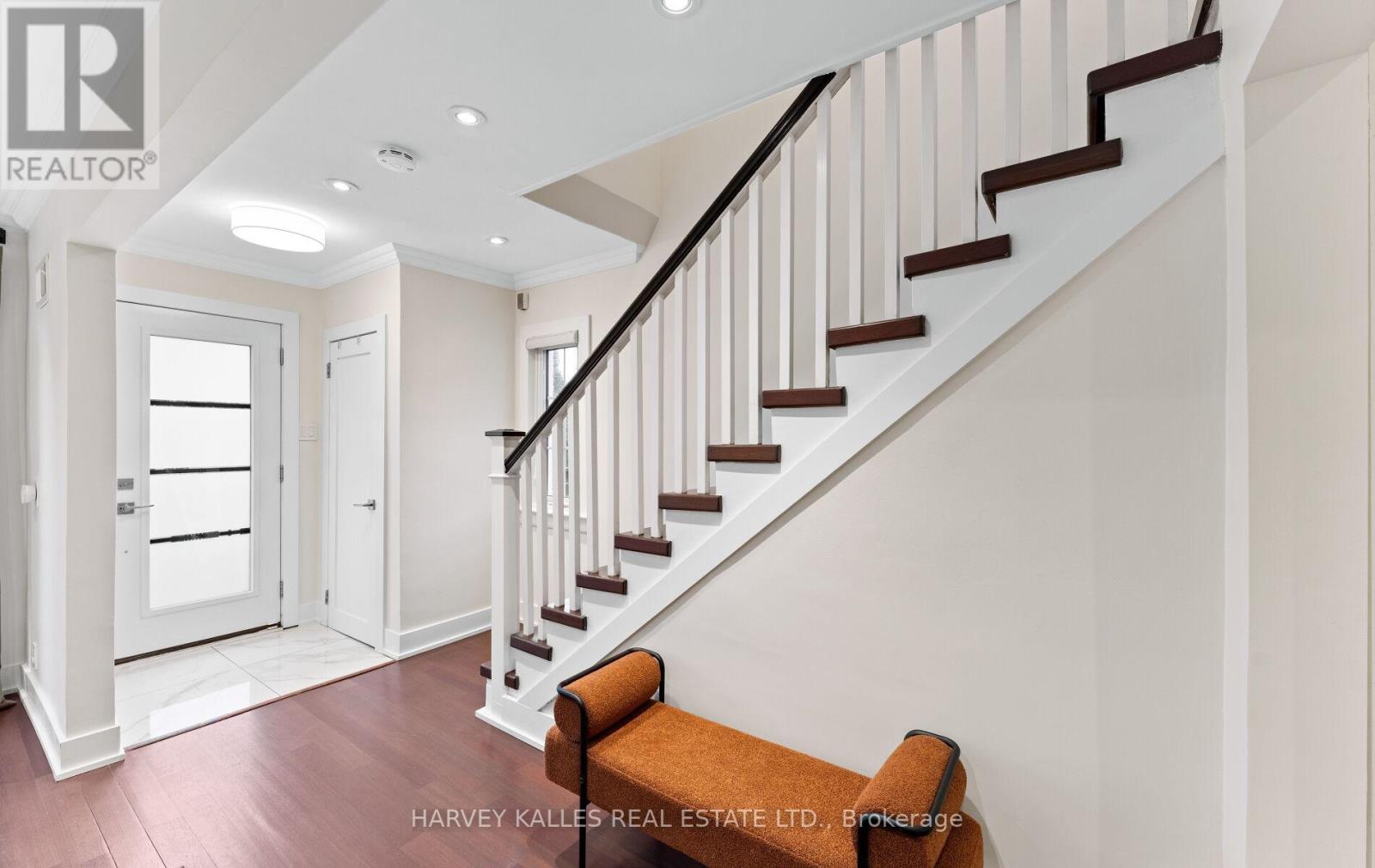 33 Ledbury Street, Toronto, Ontario  M5N 2Y8 - Photo 7 - C12508138