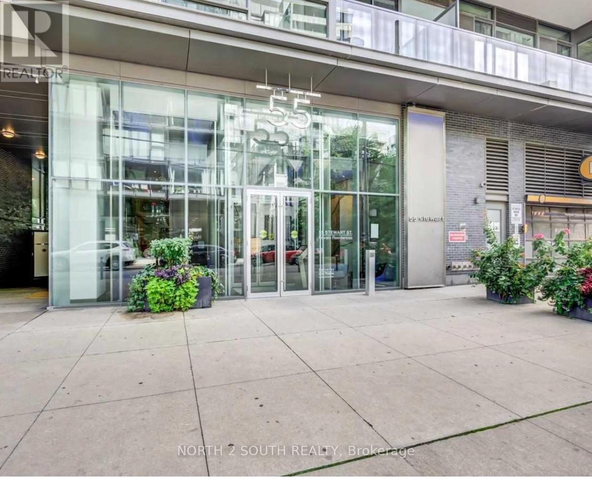 524 - 55 Stewart Street, Toronto, Ontario  M5V 2V1 - Photo 2 - C12508164