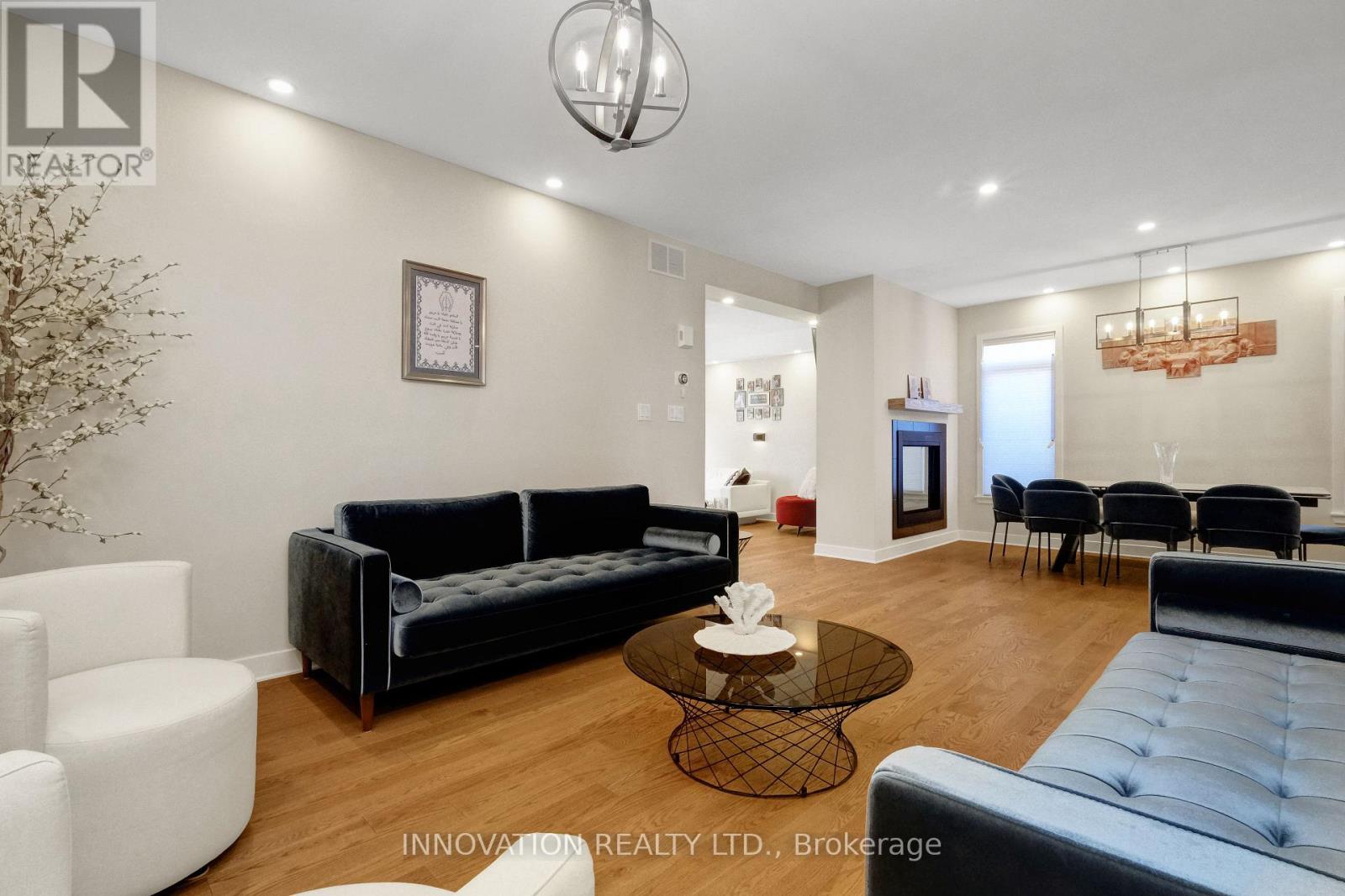 429 Fernside Street, Ottawa, Ontario  K2T 0L2 - Photo 12 - X12508204