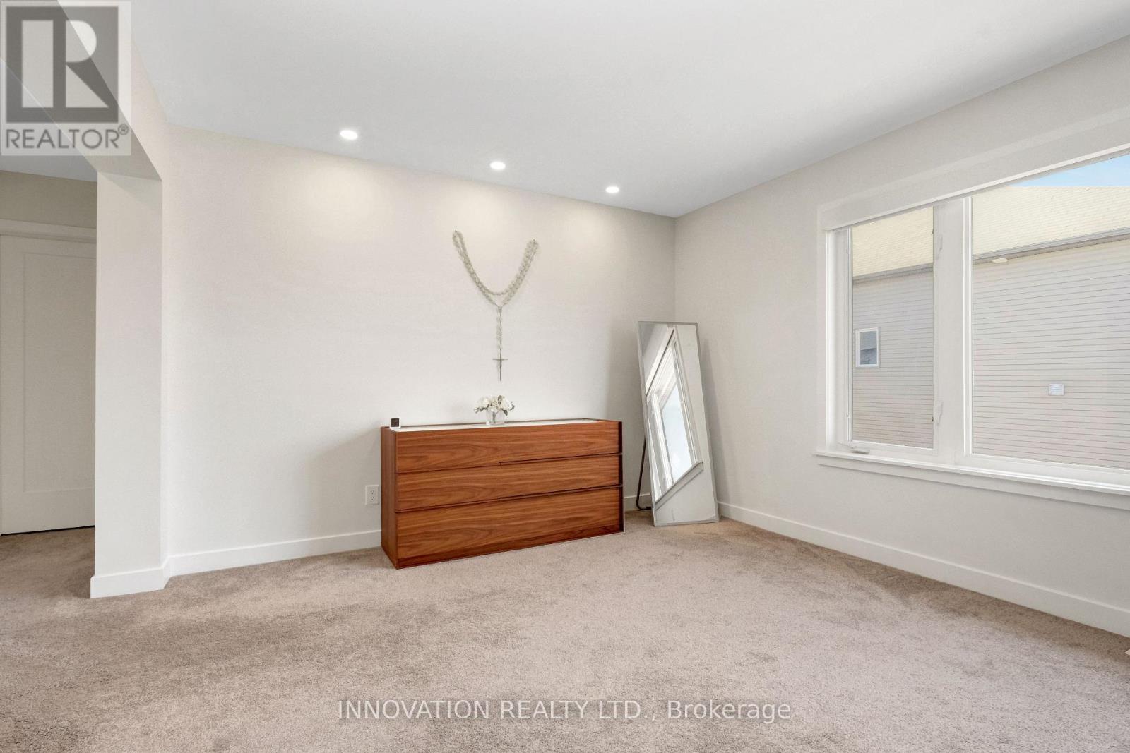 429 Fernside Street, Ottawa, Ontario  K2T 0L2 - Photo 39 - X12508204