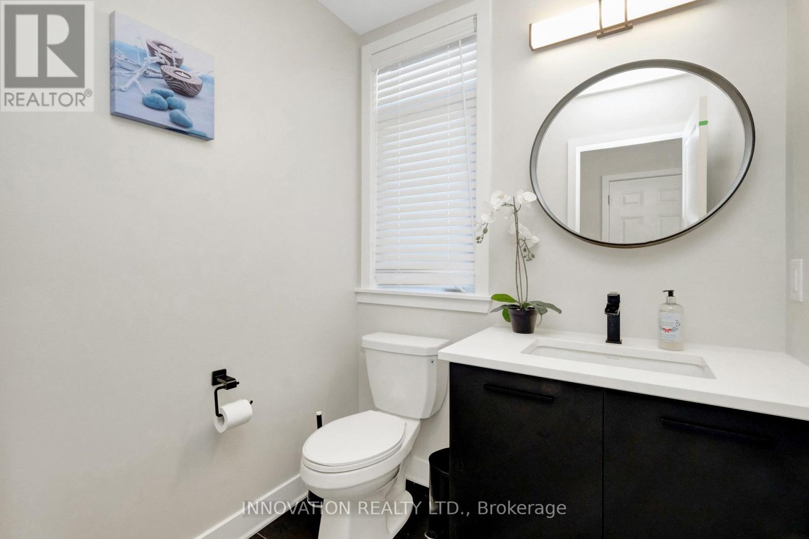 429 Fernside Street, Ottawa, Ontario  K2T 0L2 - Photo 9 - X12508204