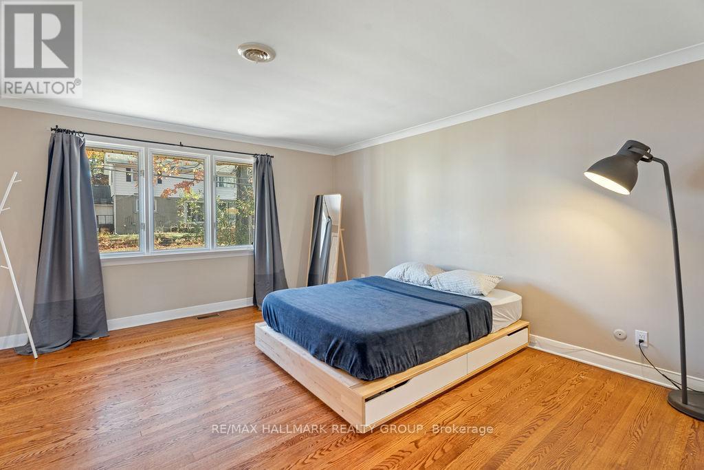 275 Crocus Avenue, Ottawa, Ontario  K1H 6C7 - Photo 23 - X12508216