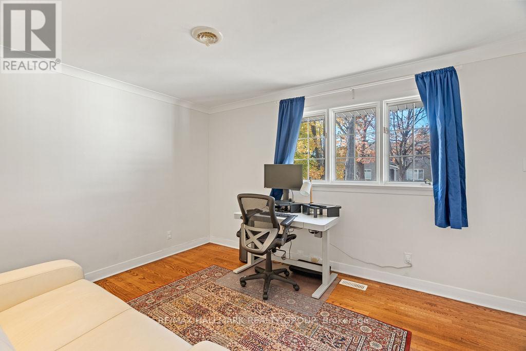 275 Crocus Avenue, Ottawa, Ontario  K1H 6C7 - Photo 29 - X12508216