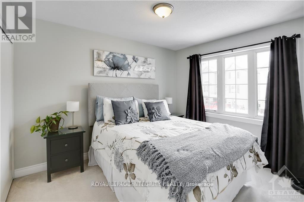 307 Meadowbreeze Drive, Ottawa, Ontario  K2M 0J7 - Photo 20 - X12508228