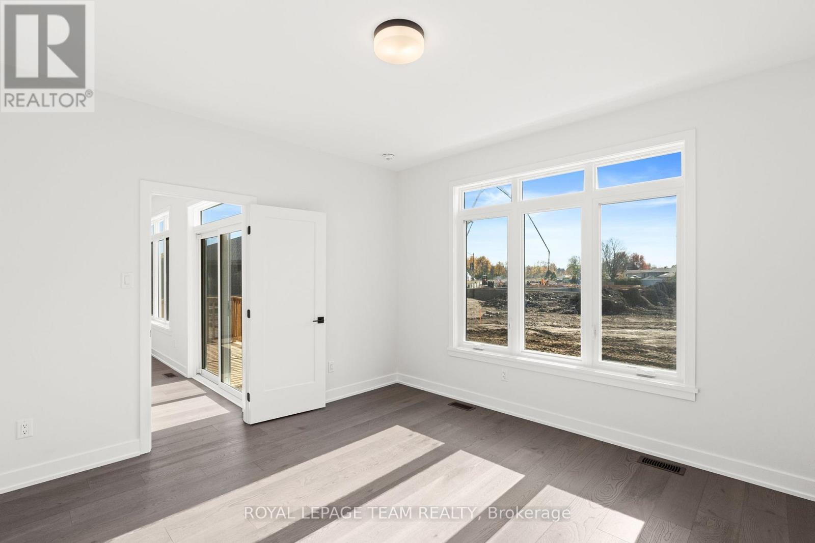 1054 Turner Drive, Brockville, Ontario  K6V 0G8 - Photo 24 - X12508286