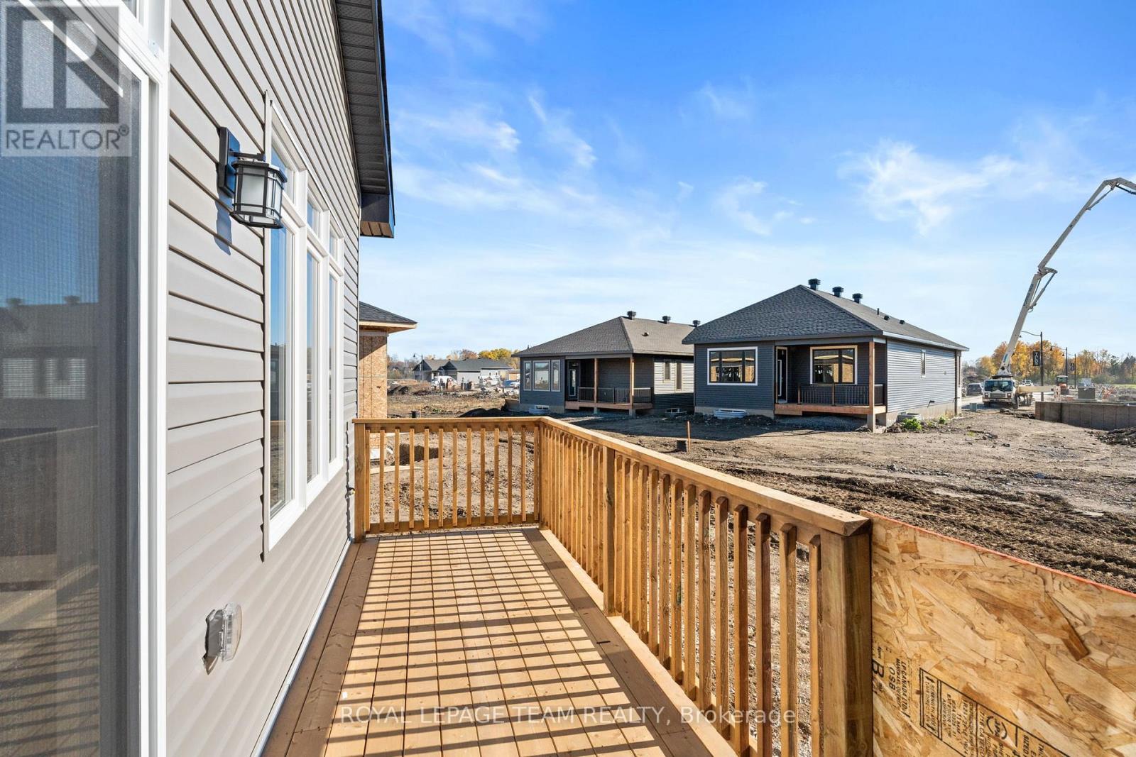 1054 Turner Drive, Brockville, Ontario  K6V 0G8 - Photo 36 - X12508286