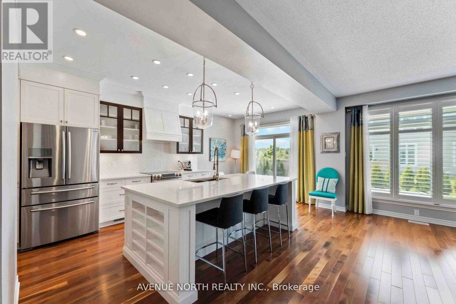 714 Bunchberry Way, Ottawa, Ontario  K1T 0J8 - Photo 13 - X12508330