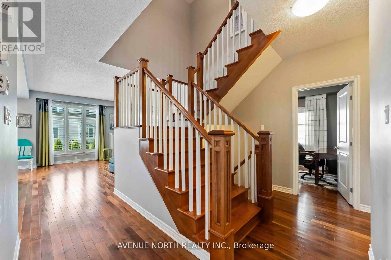 714 Bunchberry Way, Ottawa, Ontario  K1T 0J8 - Photo 16 - X12508330