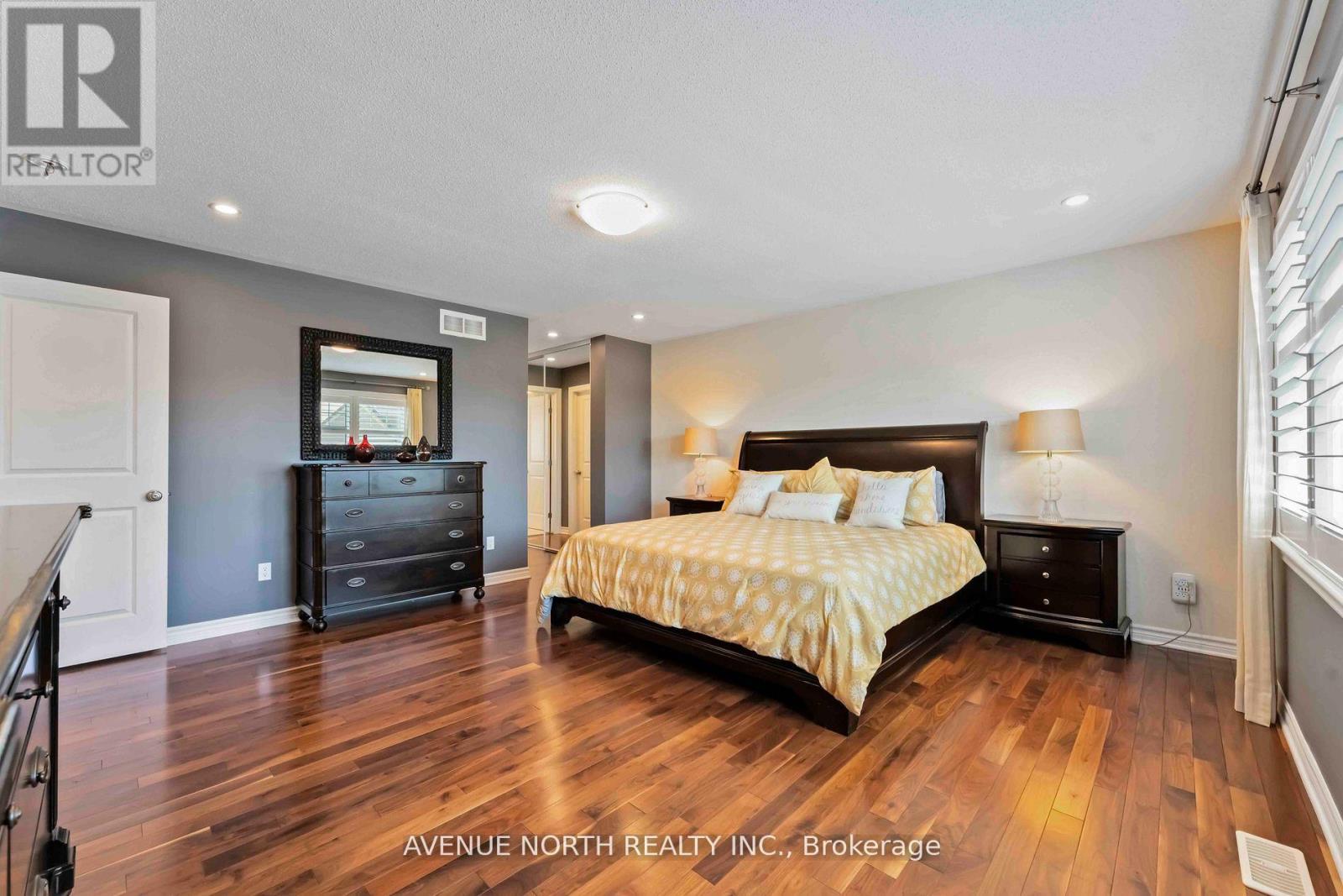 714 Bunchberry Way, Ottawa, Ontario  K1T 0J8 - Photo 21 - X12508330