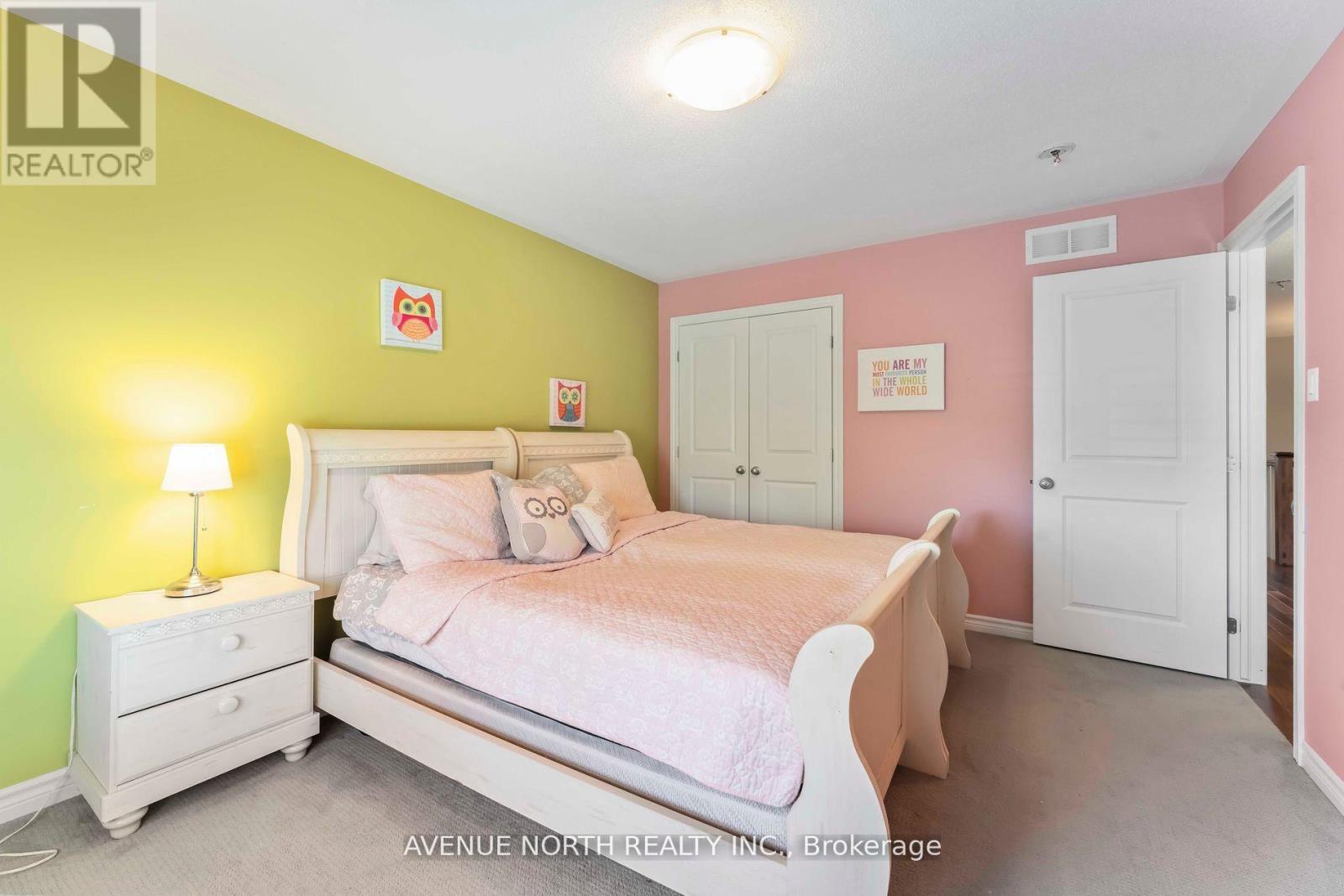 714 Bunchberry Way, Ottawa, Ontario  K1T 0J8 - Photo 33 - X12508330