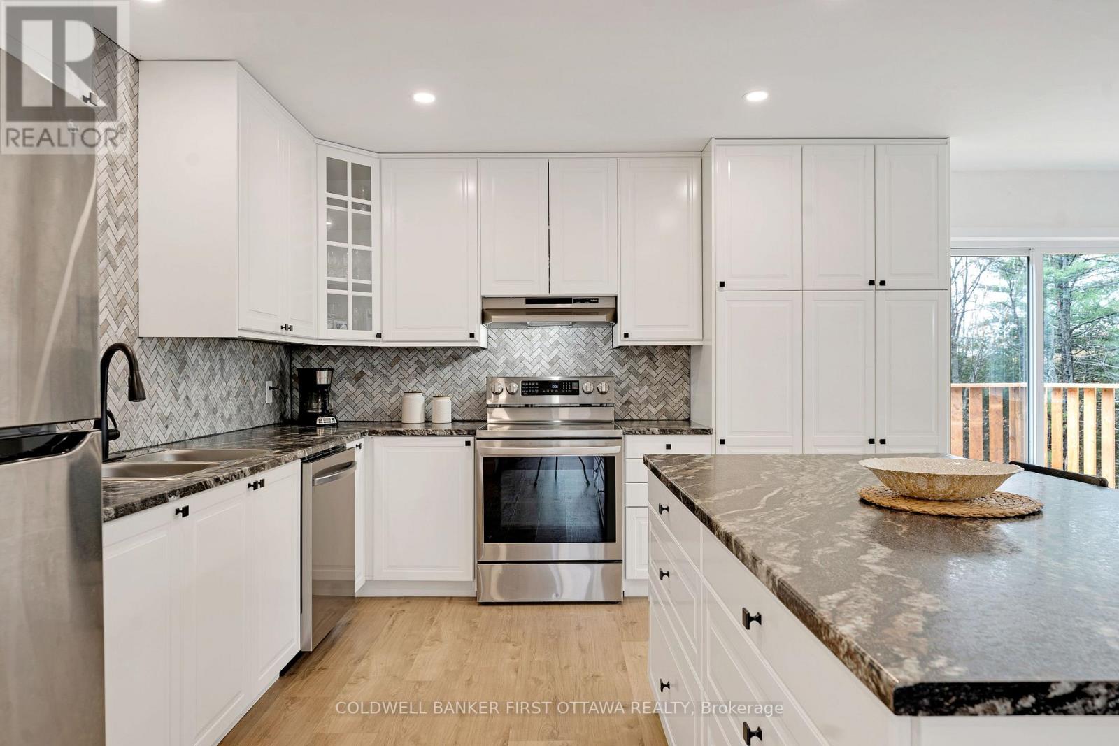 946 French Line Road, Lanark Highlands, Ontario  K0G 1K0 - Photo 7 - X12508370