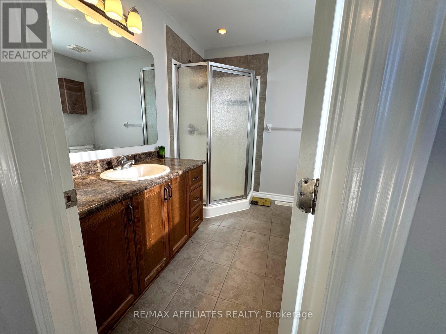 673 White Alder Avenue, Ottawa, Ontario  K1T 0E7 - Photo 24 - X12508380