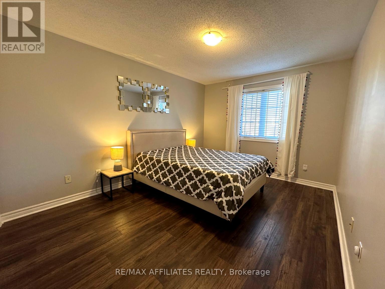 673 White Alder Avenue, Ottawa, Ontario  K1T 0E7 - Photo 27 - X12508380