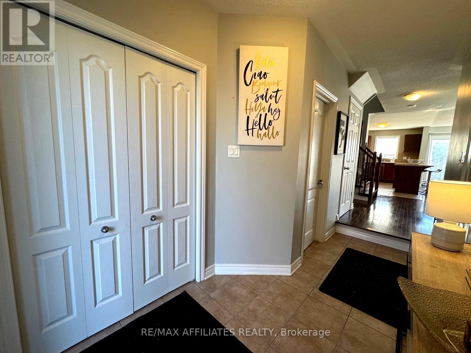 673 White Alder Avenue, Ottawa, Ontario  K1T 0E7 - Photo 5 - X12508380