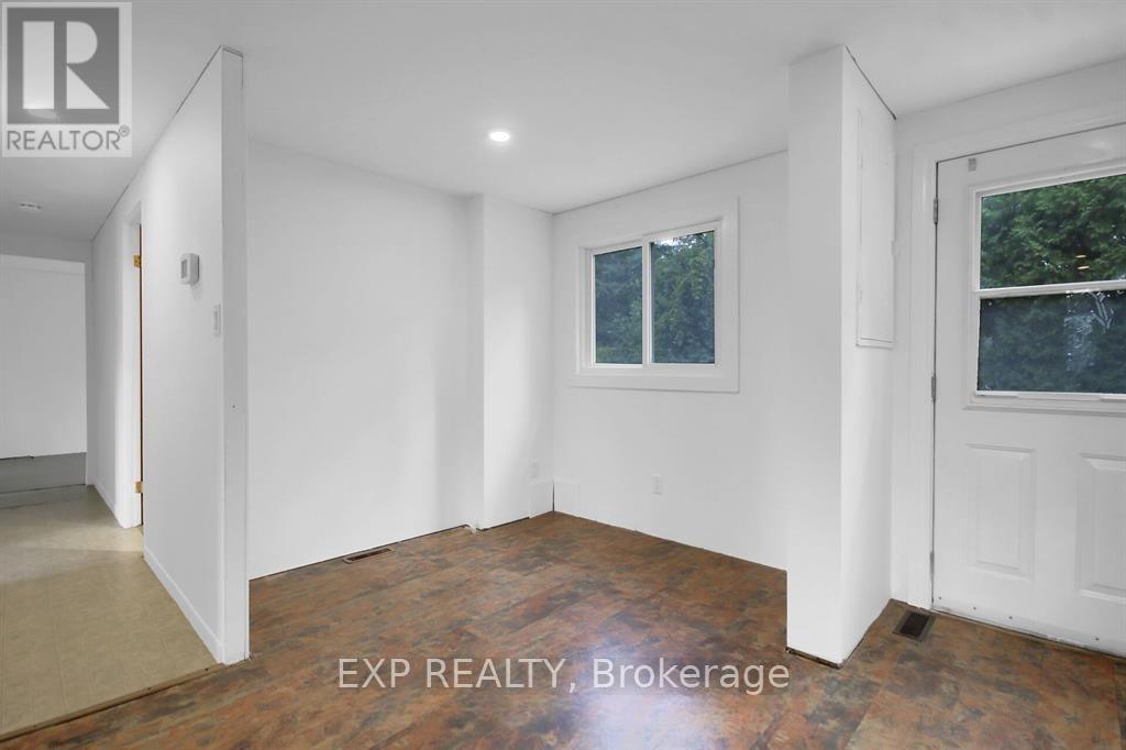 14 Lazy Nol Court, Ottawa, Ontario K2S 1T5 - Photo 13 - X12508400