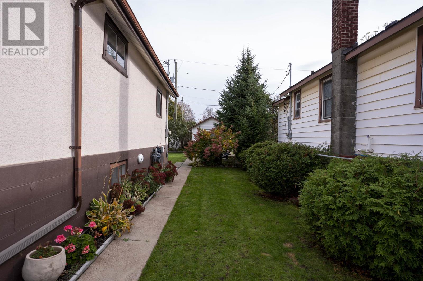 816 Spring St, Thunder Bay, Ontario P7C 3L6 - Photo 23 - TB253401