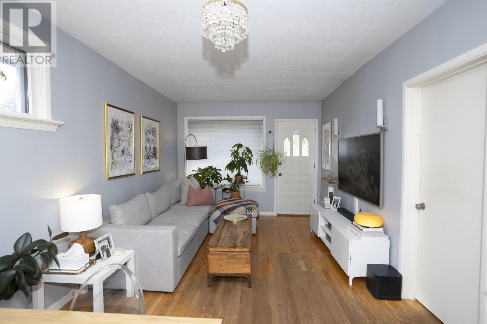 816 Spring St, Thunder Bay, Ontario P7C 3L6 - Photo 4 - TB253401