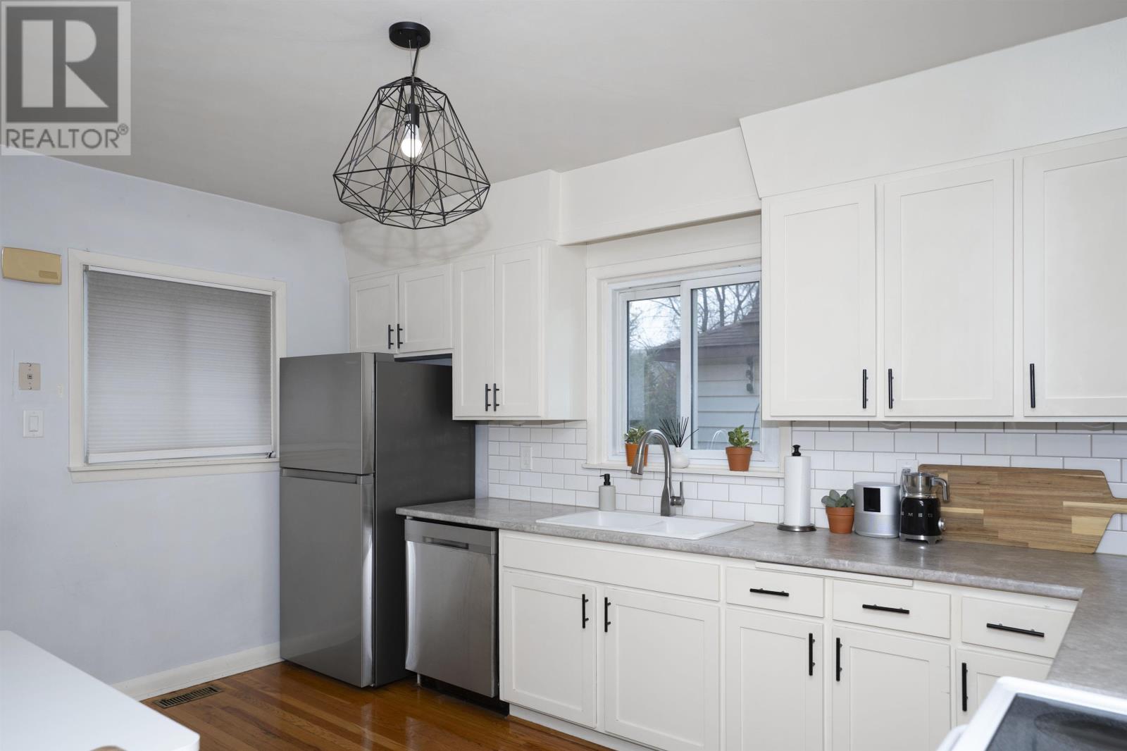 816 Spring St, Thunder Bay, Ontario P7C 3L6 - Photo 8 - TB253401