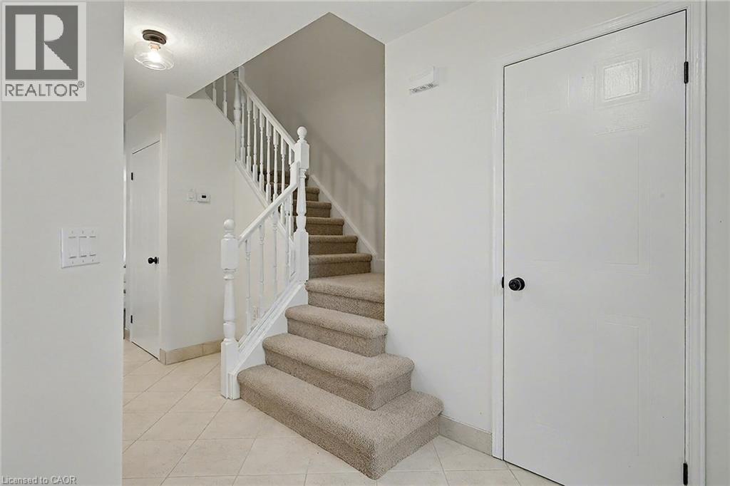 519 Mariner Drive, Waterloo, Ontario  N2K 3Y8 - Photo 17 - 40785547