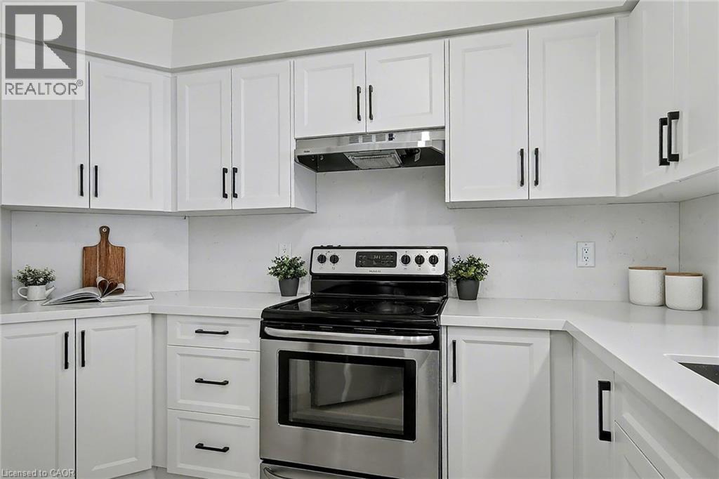 519 Mariner Drive, Waterloo, Ontario  N2K 3Y8 - Photo 7 - 40785547