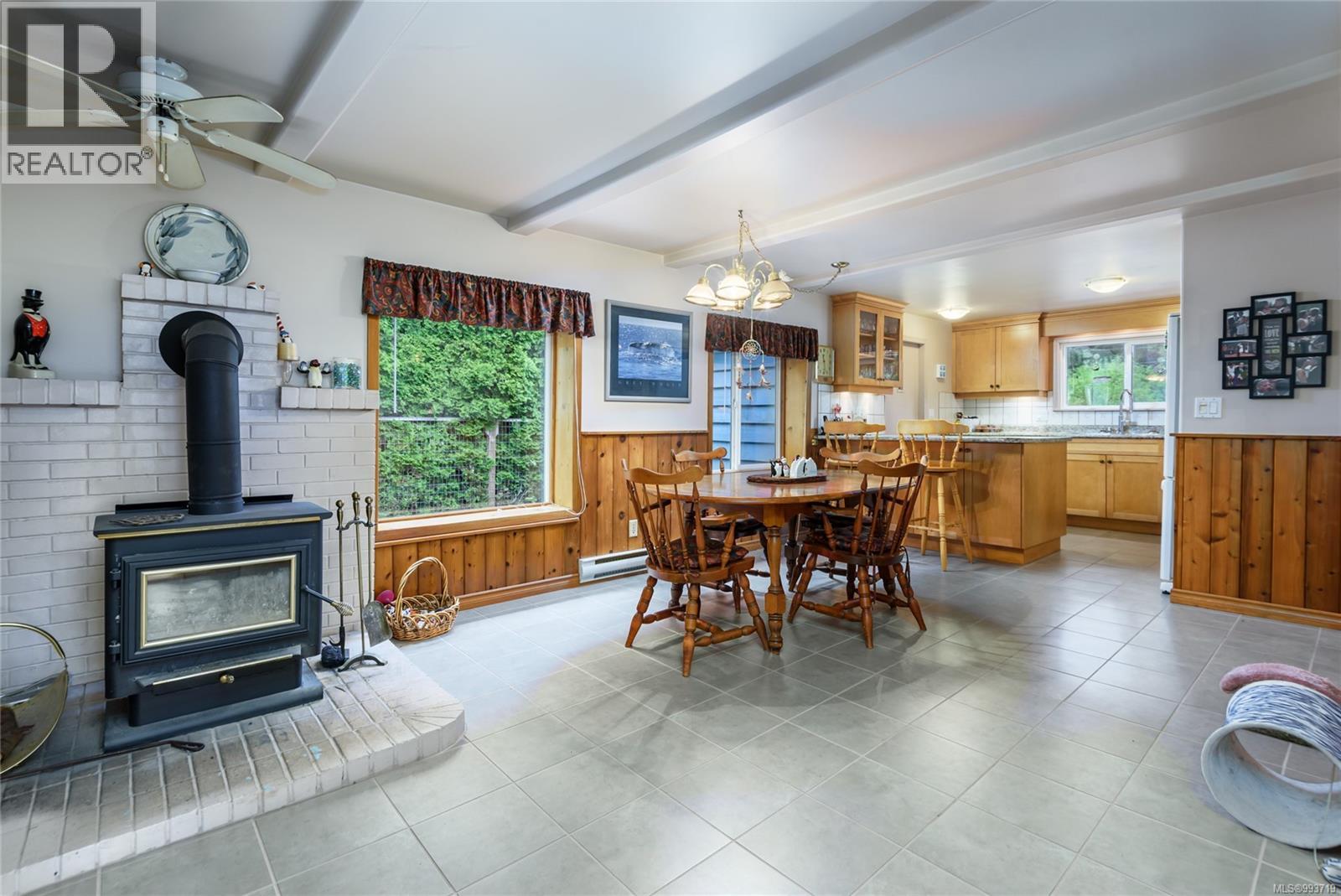 1267 Don Rd, Comox, British Columbia V9M 4C4 - Photo 5 - 993719