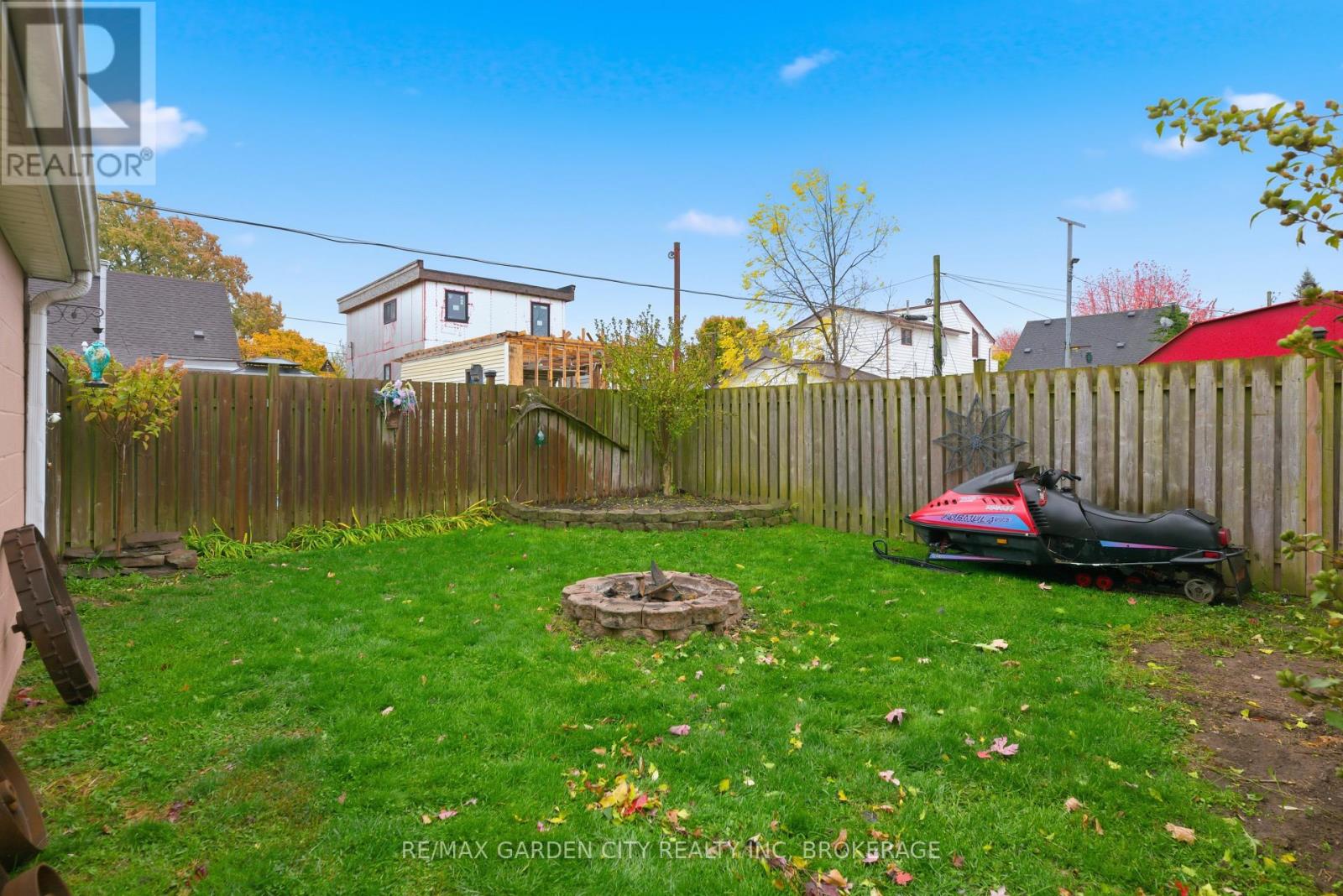 5294 Slater Avenue, Niagara Falls, Ontario  L2E 4W9 - Photo 28 - X12508186